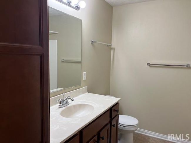 4809 Imperial Dr, House other with 3 bedrooms, 2 bathrooms and null parking in Newburgh IN | Image 4