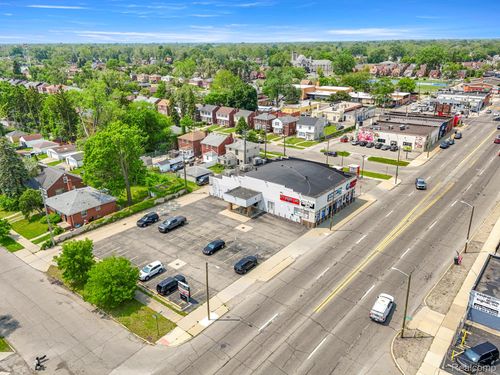 13403 W 7 Mile Rd, Detroit, MI, 48235-1387 | Card Image