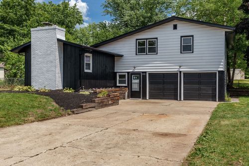 215 Judy Ct, Machesney Park, IL, 61115-1014 | Card Image