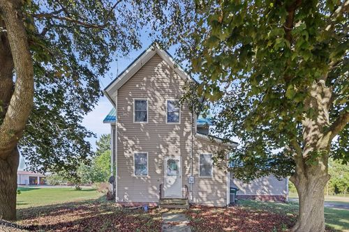 5869 Beechwood Ave, Alliance, OH, 44601-8192 | Card Image