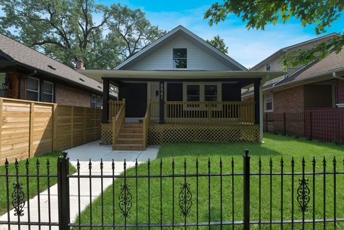 8841 S Elizabeth St, CHICAGO, IL, 60620-3448 | Card Image