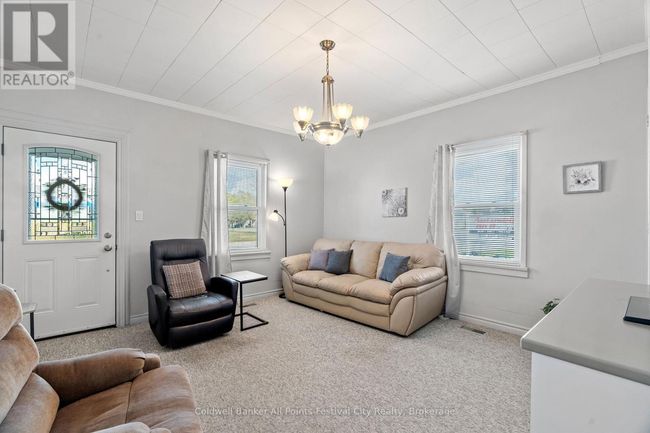 264 Huron Rd, House other with 3 bedrooms, 2 bathrooms and 22 parking in Goderich ON | Image 8