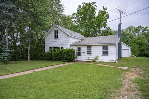 909 W State St, Mauston, WI, 53948-1038 | Card Image