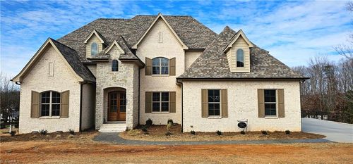 401 Suzanne Jessup Ct, Greensboro, NC, 27455-3076 | Card Image