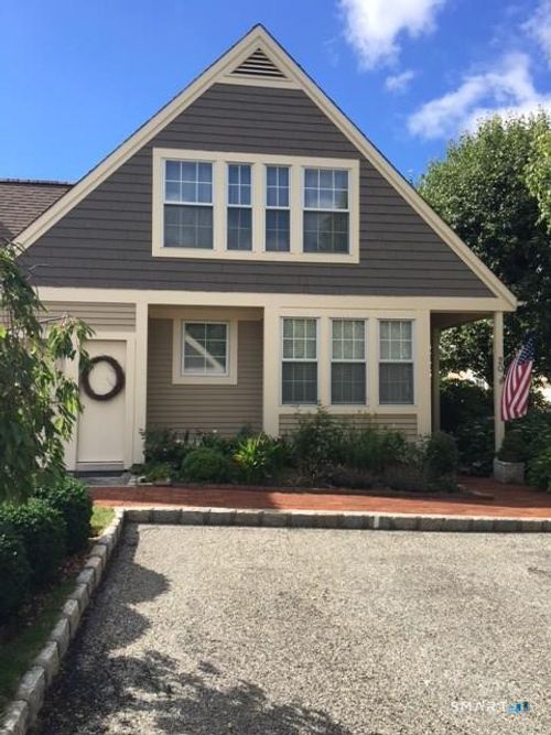 20-20 Darien Close, Darien, CT, 06820-4737 | Card Image