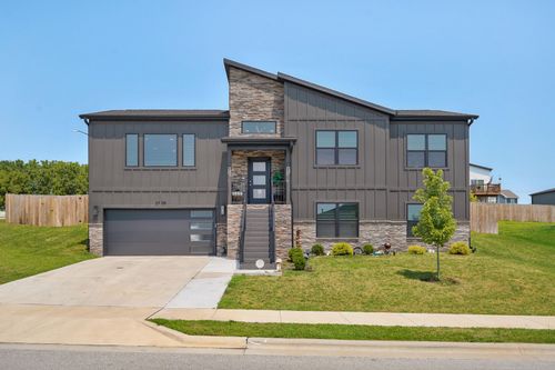 2709 W Pigeon Drive, Ozark, MO, 65721 | Card Image