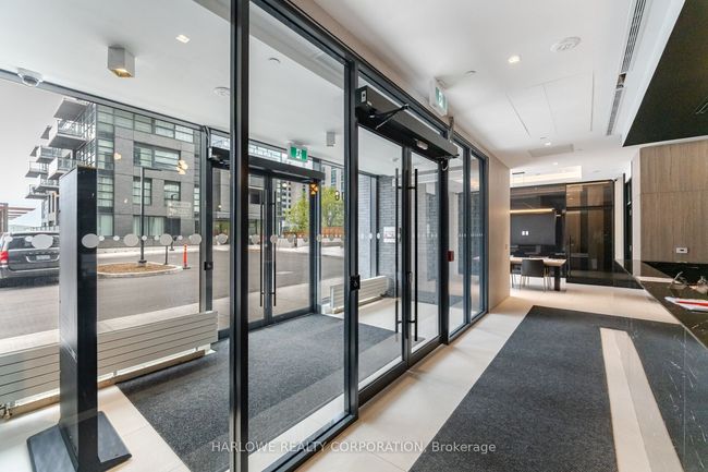 PH423-C - 1612 Charles St, Condo with 3 bedrooms, 2 bathrooms and 1 parking in Whitby ON | Image 41