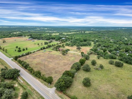 19519 Fm 205, Bluff Dale, TX, 76433-4543 | Card Image