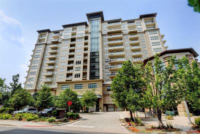 1015 - 5455 Landmark Place, Condo with 1 bedrooms, 1 bathrooms and 1 parking in Greenwood Village CO | Image 2