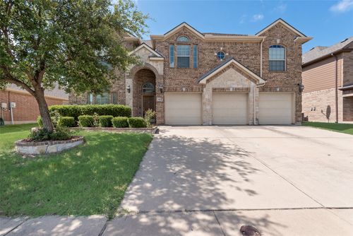 461 Running Water Trl, Fort Worth, TX, 76131-4574 | Card Image
