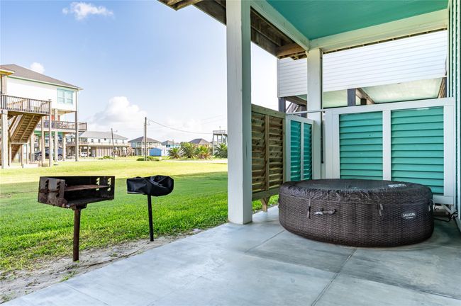 852 Lazy Ln, House other with 4 bedrooms, 3 bathrooms and 1 parking in Crystal Beach TX | Image 35