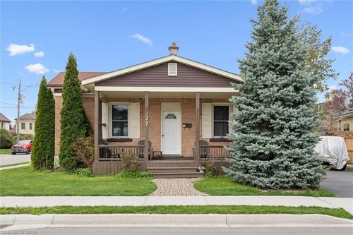 27 Roseview Ave, Cambridge, ON, N1R4A5 | Card Image