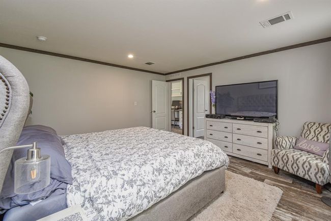 5624 Wickwillow Ln, House other with 3 bedrooms, 2 bathrooms and null parking in Alvin TX | Image 17