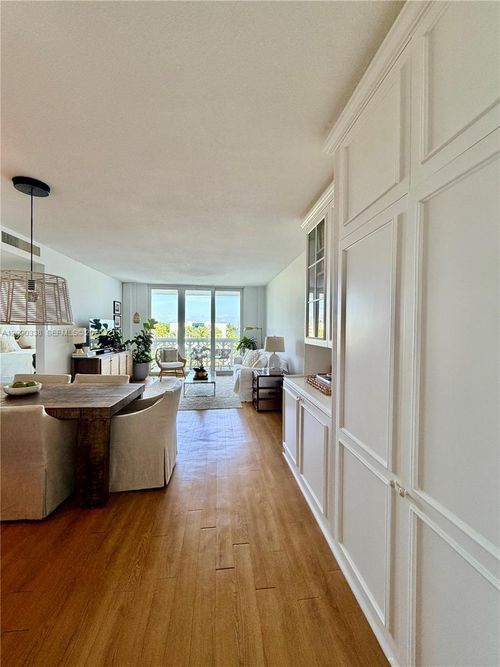 5110-2840 Ocean Blvd, Palm Beach, FL, 33480-5583 | Card Image