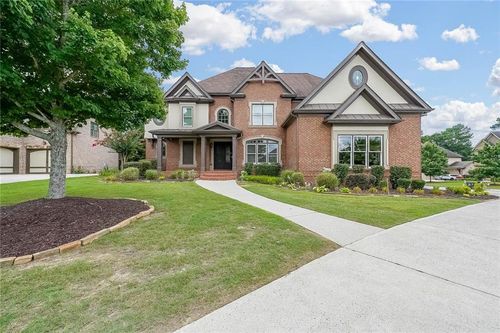 2381 Walkers Glen Ln, Buford, GA, 30519-9205 | Card Image