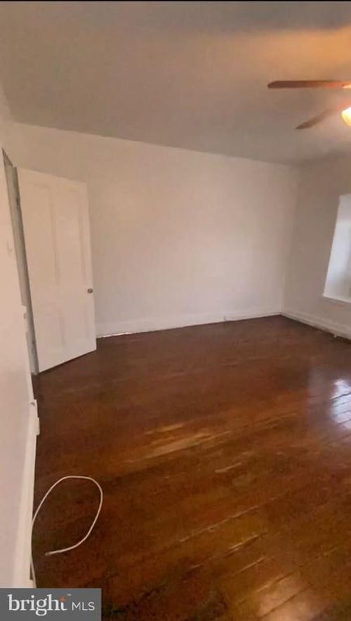 3f-110 42nd Street, PHILADELPHIA, PA, 19104 | Card Image