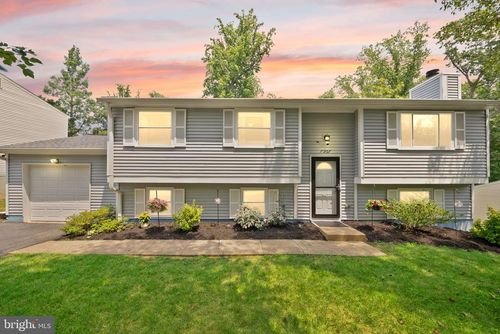7907 Cliff Rock Ct, SPRINGFIELD, VA, 22153-2501 | Card Image
