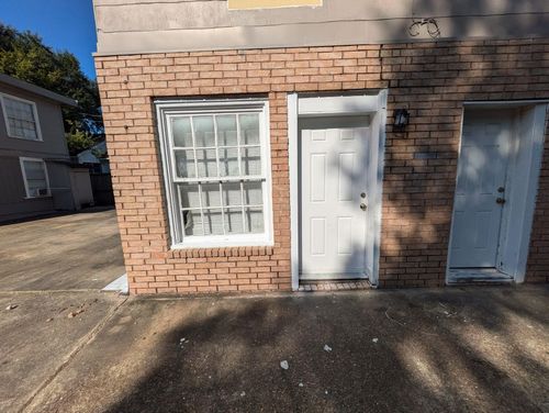 329 Alabama St, Beaumont, TX, 77705-5305 | Card Image