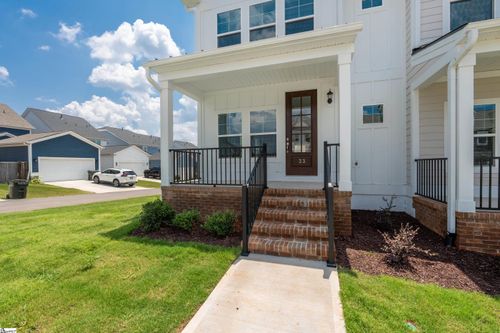 33 Leander Dr, Greer, SC, 29651-2029 | Card Image