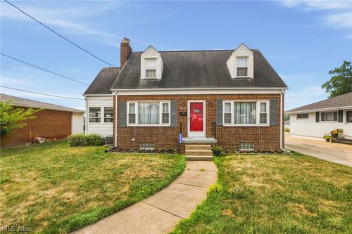 4418 Marcellus St Nw, Canton, OH, 44708-5323 | Card Image