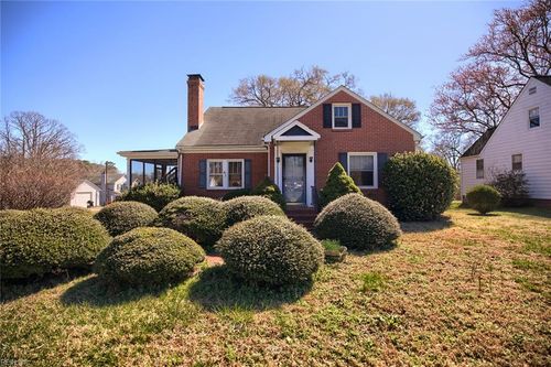 7439 Lewis Ave, Gloucester, VA, 23061-5183 | Card Image