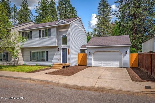 3206 N 9th St, Coeur D Alene, ID, 83815-5131 | Card Image
