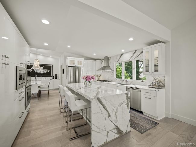 13-web-or-mls-P2199509.jpg | Image 11