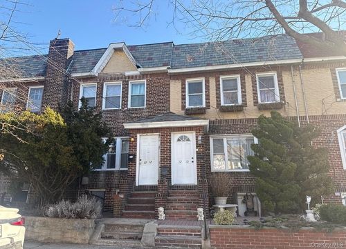 32-12 Bayswater Ct, Far Rockaway, NY, 11691-1606 | Card Image