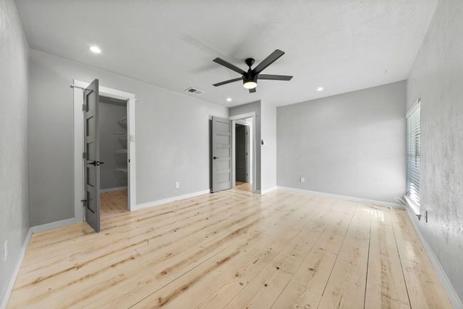 9433 Singing Quail Dr, Condo with 3 bedrooms, 2 bathrooms and 2 parking in Austin TX | Image 26