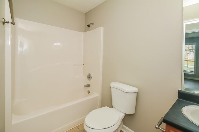 186 Whistle Way, House other with 3 bedrooms, 2 bathrooms and null parking in Locust Grove GA | Image 15