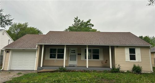 703 S 6th St, Clinton, MO, 64735-2927 | Card Image