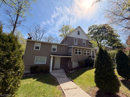 39 Washington Pl, Morristown, NJ, 07960-4220 | Card Image