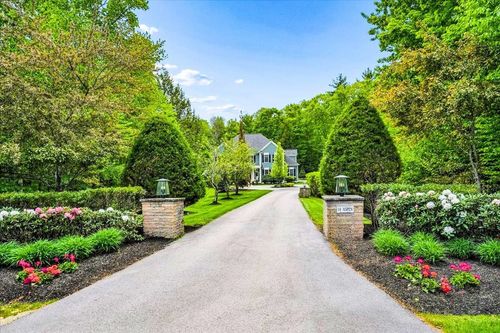 14 Aspen Ln, Bedford, NH, 03110-4854 | Card Image