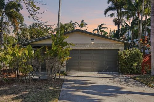 3843 Shore Acres Blvd Ne, ST PETERSBURG, FL, 33703-6055 | Card Image