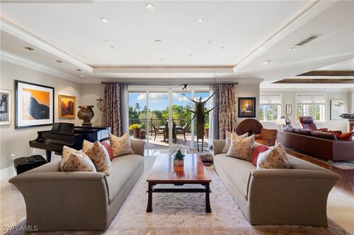 apt-201-1400 Gulf Shore Blvd N, NAPLES, FL, 34102-4975 | Card Image