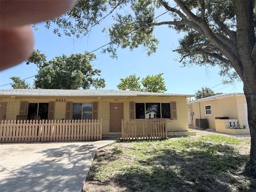 south-5541 Lown St N, St Petersburg, FL, 33714-1650 | Card Image