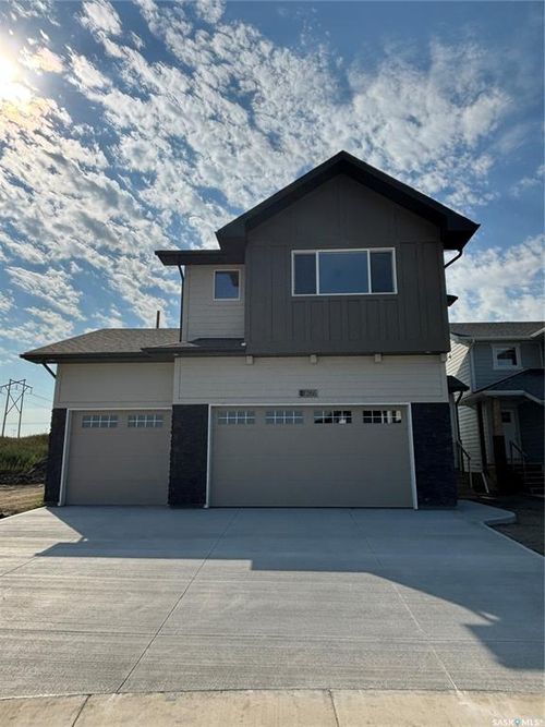 266 Kostiuk Cres, Saskatoon, SK, S7V1R7 | Card Image