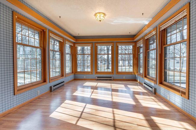 Interior | Image 11