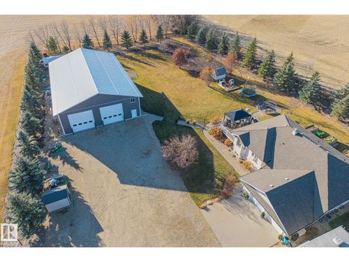 2 Discovery Ave, Sturgeon County, AB, T8R1N5 | Card Image