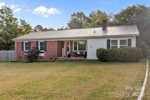 118 Persimmon Cir, Statesville, NC, 28625-2128 | Card Image