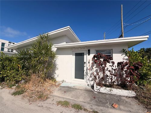 2-2036 Jackson St, Hollywood, FL, 33020-5024 | Card Image
