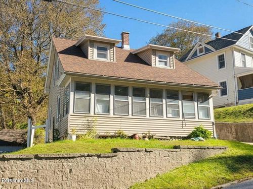 36 Randall St, Adams, MA, 01220 | Card Image