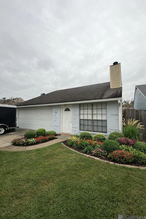 364 Highland Creek Pkwy, Baton Rouge, LA, 70808-8148 | Card Image