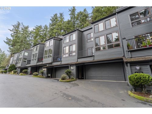 4405 Thunder Vista Ln, Lake Oswego, OR, 97035-1852 | Card Image