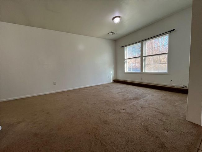 Carpeted | Image 9