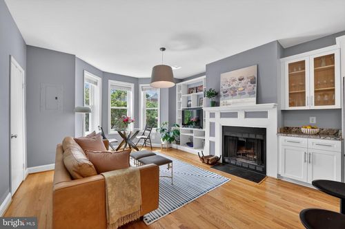 3-719 5th St Ne, WASHINGTON, DC, 20002-4366 | Card Image