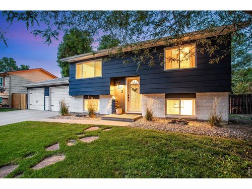 561 10th St, Windsor, CO, 80550 | Card Image