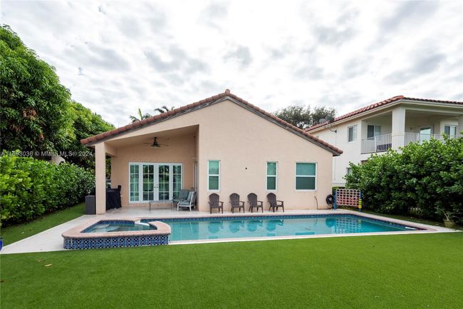 1850 Nw 72 Nd Way, House other with 4 bedrooms, 2 bathrooms and null parking in Pembroke Pines FL | Image 6