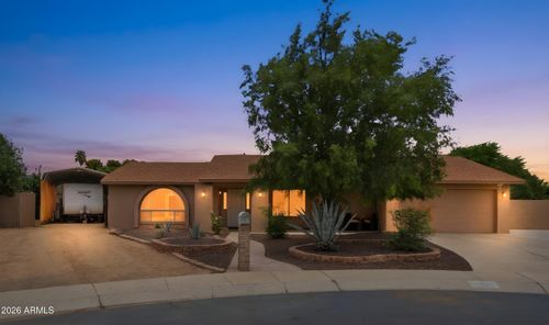 4516 E Ludlow Dr, Phoenix, AZ, 85032-5513 | Card Image