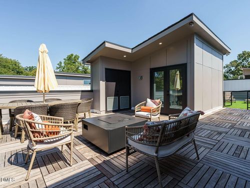 1527 Urban Trace Ln, Raleigh, NC, 27608 | Card Image